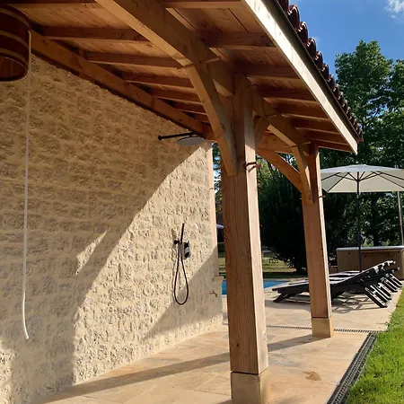 Holiday home Lovely 8 Persons House In Alles-Sur-Dordogne