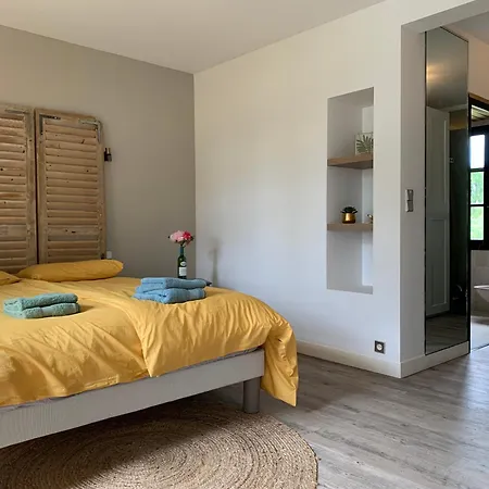 Lovely 8 Persons House In Holiday home Alles-Sur-Dordogne